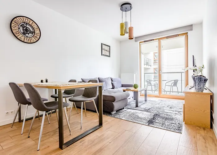 Apartman Luxury 2 - Metro 450m - Parking - Center Varsó