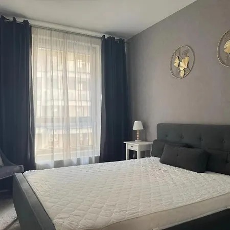 Luxury 2 - Metro 450m - Parking - Center Apartment Warsaw